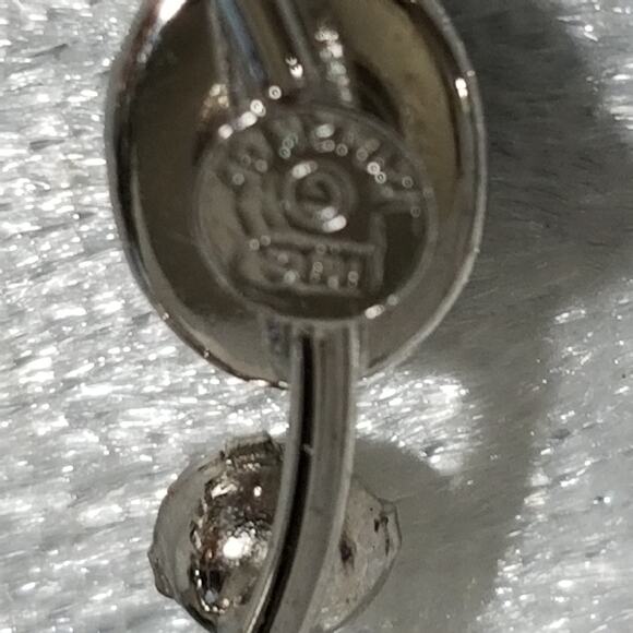 Rolyn Inc brooch 120/12K GF  1 1/2" 1.1664 - Picture 4 of 15